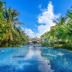 tropical-pool-villas-furama-da-nang.hotelsofhoian.com/