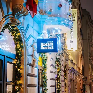 dream-hostel-prague.praguehotelsweb.com/